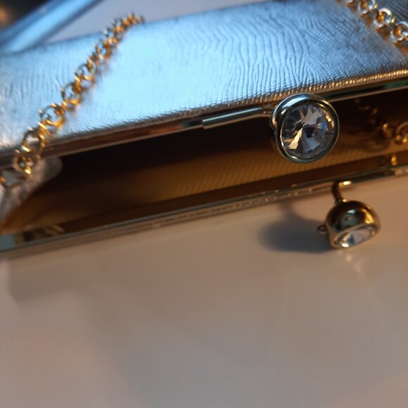 Brand New Unique, Beautiful Evening Purse - Picture 3 of 4